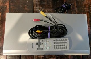 Toshiba Sd - V393su2 Vcr/dvd Combo Player Video Cassette Recorder & Remote