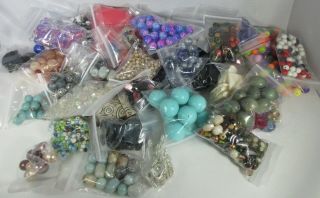 2 Plus Lbs Jewelry Craft Makers Bead Mickey Mouse Head Vintage Now 40 Bags Beads