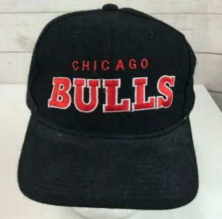 Vintage 90s Chicago Bulls Black Starter Snapback Hat 100 Wool