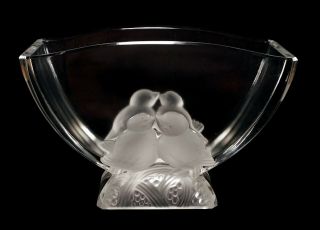 Vintage Verlys Lovebird Love Bird Art Glass Fan Vase Frosted & Clear Combination