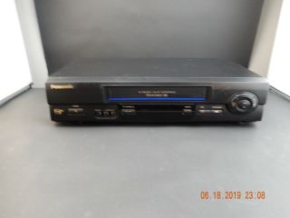 Panasonic PV - V4611 VHS VCR Video Cassette Recorder Player 4 Head Hi - Fi 4