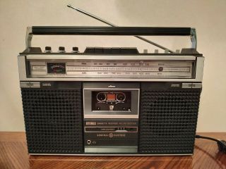 Vintage Ge Model 3 - 5251a Stereo Am/fm Radio/cassette Recorder Player