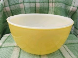 Vintage Sunbeam Mixmaster Large Pastel Yellow Mixing Bowl 50s Retro 1950s Mcm