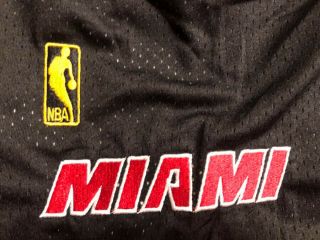 Miami Heat Men ' s Vintage Basketball Shorts Sizes S M L XL 2XL Black 7