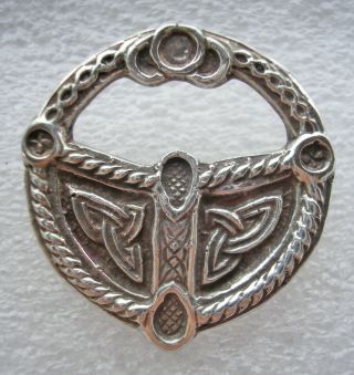 Fine vintage Scottish made Sterling Silver Tara brooch by MS 2