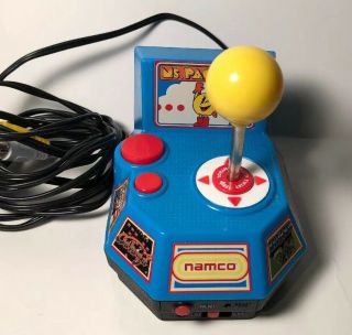 Vintage Namco Plug And Play Jakks Ms Pac - Man 5 In 1 Tv Video Game 2004