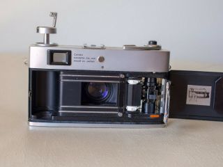 Canon QL 17 35mm vintage film camera for repair 3