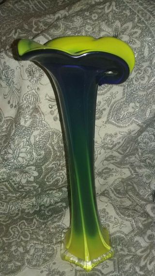 VTG.  HAND BLOWN ART GLASS,  CALLA LILY - - JACK IN THE PULPIT BUD VASE 2
