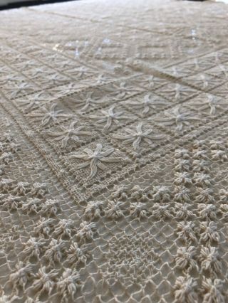 55” X 40” Inches - Vintage Macrame Lace Tablecloth With Matching Runner