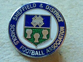 Vintage Enamel Badge Sheffield & District Schools Football Association Badge