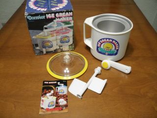 Donvier Chill - Fast Vintage 2 Pint Ice Cream Maker Hand Crank No Ice Complete