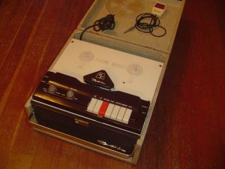 Vintage Bell Sound Systems Model Rt204 Reel To Reel Shape And
