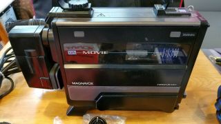 Vintage Magnavox VHS Video Movie Maker VR8290GY01 Camcorder Video Camera Bundle 6