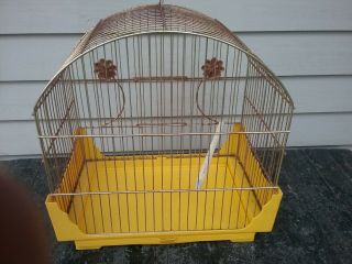 VIntage MCM Pacific Wire Bird Cage w/ Feeders Perch Yellow Plastic Brass Color 3