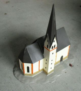 Vintage N Scale Built Country Church Building