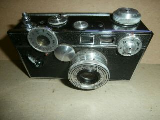 Vintage Argus C3 ? Brick 35mm Range Finder Camera