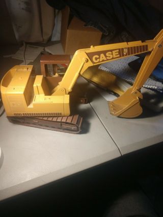 Vintage Ertl Case 688 Excavator Trackhoe Toy Die Cast 1/16 Scale Parts / Repair