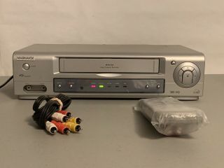 Magnavox Vcr Vhs Player Recorder 4 Head Hi Fi Mvr430mg21 With Remote & Av Cable