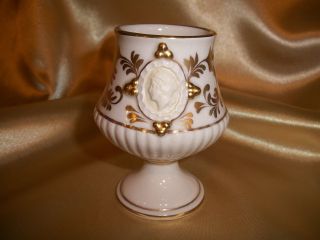 Vintage Kbny Koscherak Bros.  1364/454 Italy Porcelain Cameo Cup/mini Vase