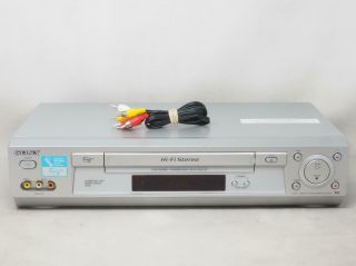Sony Slv - N700 Dvd Vcr Vhs Player/recorder Great