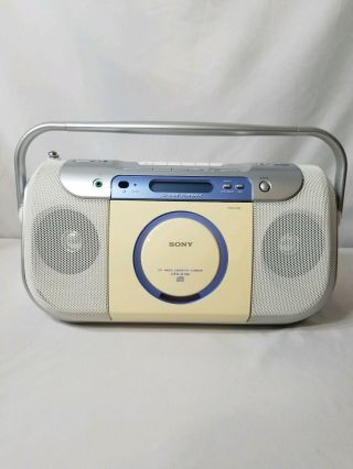 Vintage Sony Cfd - E100 Cd Radio Cassette Boombox Stereo Radio Mega Bass