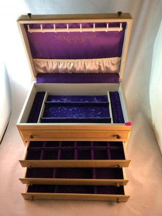 107 Vintage 1956 Jewelry Chest Wht Dyed Leather Over Wood Purple Velvet Lining