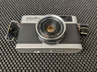Vintage Minolta Hi - Matic G 35mm Rangefinder Film Camera 1:2.  8 F=38mm