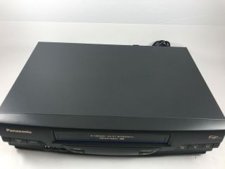 Panasonic PV - V4540 VCR/VHS Player Recorder Omnivision 4Head w/ Remote & AV Cable 2