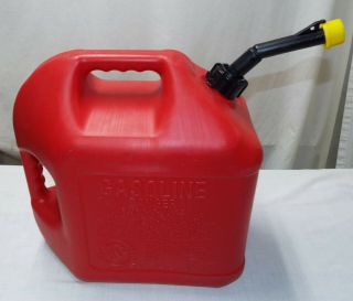 Vintage Blitz 5 Gallon Vented Gas Can With Pre - Ban Spout And Cap.  MADE IN USA 2