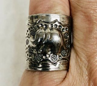 Vintage Sterling Silver Elephant Ring 10 Grams Size 9 Adjustable