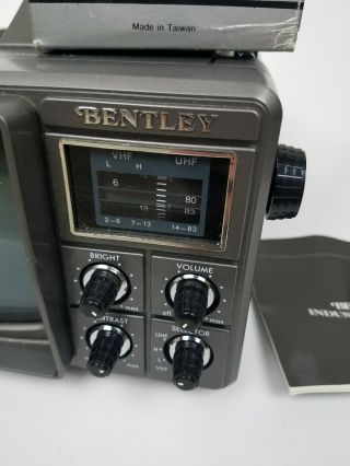 Vintage Bentley Deluxe Portable 5 - Inch Black & White Television AC Adapter 4