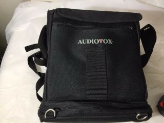 Audiovox 5 " Lcd Monitor Vcr Portable Video Cassette Player W/ Bag Vbp2000