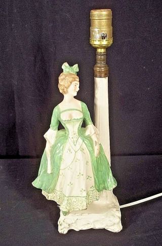 Vintage Mid Century Figural Female Italian Porcelain Lamp