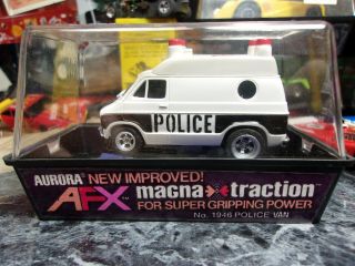 Vintage Aurora Afx Slot Car Dodge Police Van Blk/white W/case - Cube