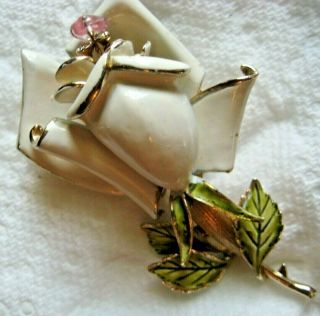 Gorgeous Vintage Coro Enamel Rose Flower Brooch Pin 4