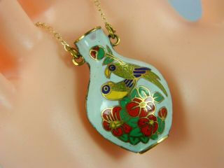 Vintage Cloisonne Hand - Painted Jar W/24 " 14k Yellow Gold Chain Necklace