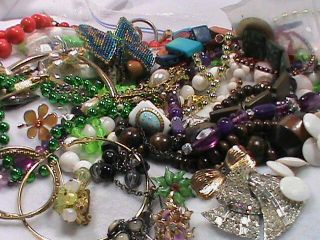 Vintage Costume Junk Jewelry for repair parts or crafts 5