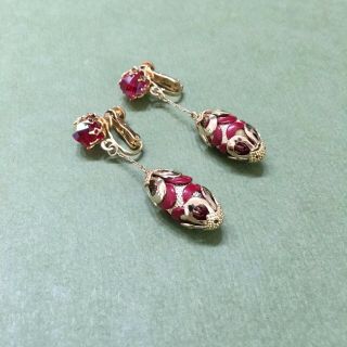Vintage 1960s Vendome Gold Tone Burgundy Red AB Bead Dangle Clip On Earrings 4