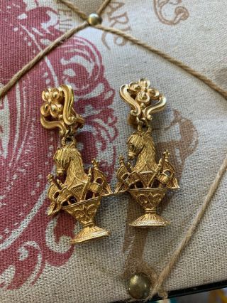 Vintage Signed Maxine Denker Costume Gold Tone Equestrian Clip On Earrings