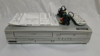 Funai Sv2000 Vcr Video Cassette Recorder Dvd Player Csv205dt Silver