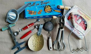 8 Pc Asst Vintage Kitchen Utensils,  2 Boxed Baking Items (for Cookies & Pastry)