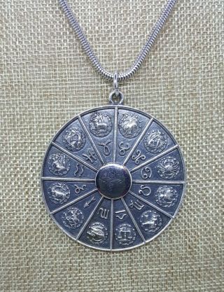 Vintage Napier Astrology Medallion Pendant Silver Tone Necklace Horoscope Zodiac