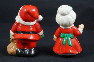 Vintage ENESCO Classic Santa and Mrs Claus Salt & Pepper Shakers Sri Lanka 5