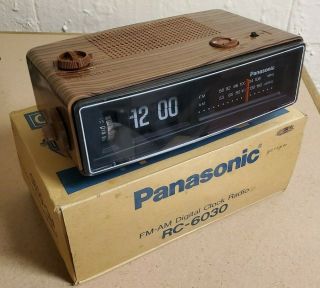 Vintage 1972 Panasonic Rc6030 Flip Alarm Clock Fm/am Radio W/
