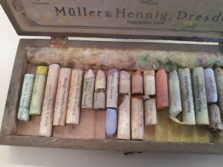 1874 Mengs Pastell - Farben Set Wood Box Vintage Muller Hennig Dresden Germany 3