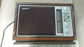 Vintage Sony Icf - 9740w Am/fm 2 Band Radio Woodgrain.  Great.