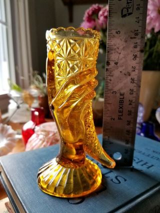 Vintage Lady ' s Hand Cornucopia Vase 6 1/4 