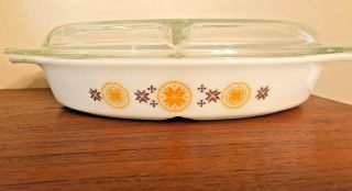 Vintage Pyrex Town & Country 1.  5 Qt Divided Casserole Dish With Lid