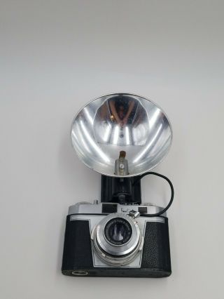 Vintage David White Co.  Realist 35 Film Camera With Flash