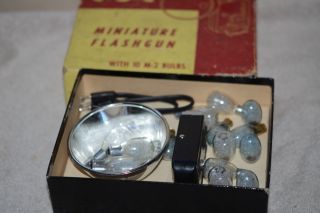 Vintage C.  O.  C.  Miniature Flash Gun M - 2 W/bulbs